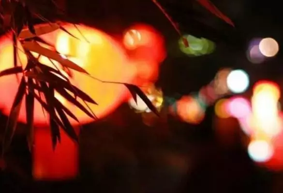 上元夜古诗的注释(上元夜原文赏析及解释)