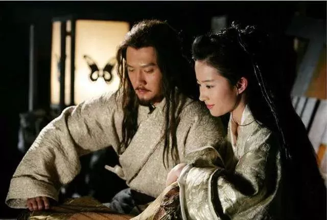 古代情诗名句经典大全（ 十首古代经典爱情诗 ）