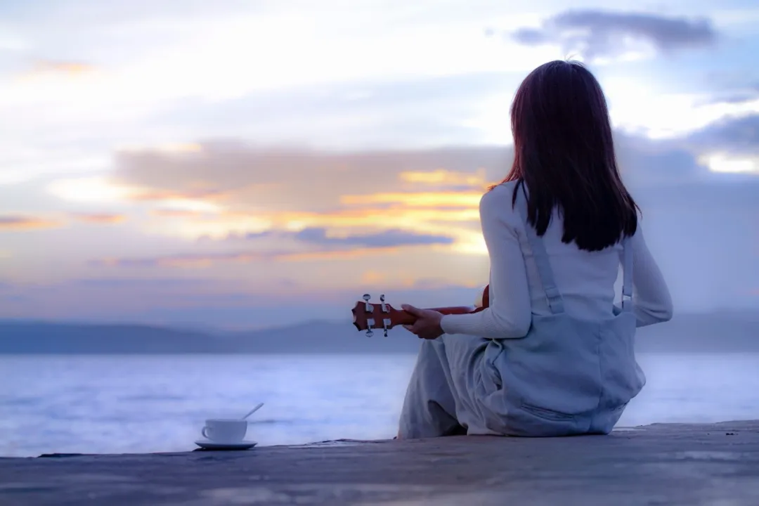 关于励志的诗句名言(励志的句子致自己奋斗)-流云流梦