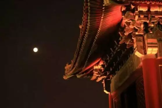 上元夜古诗的注释(上元夜原文赏析及解释)