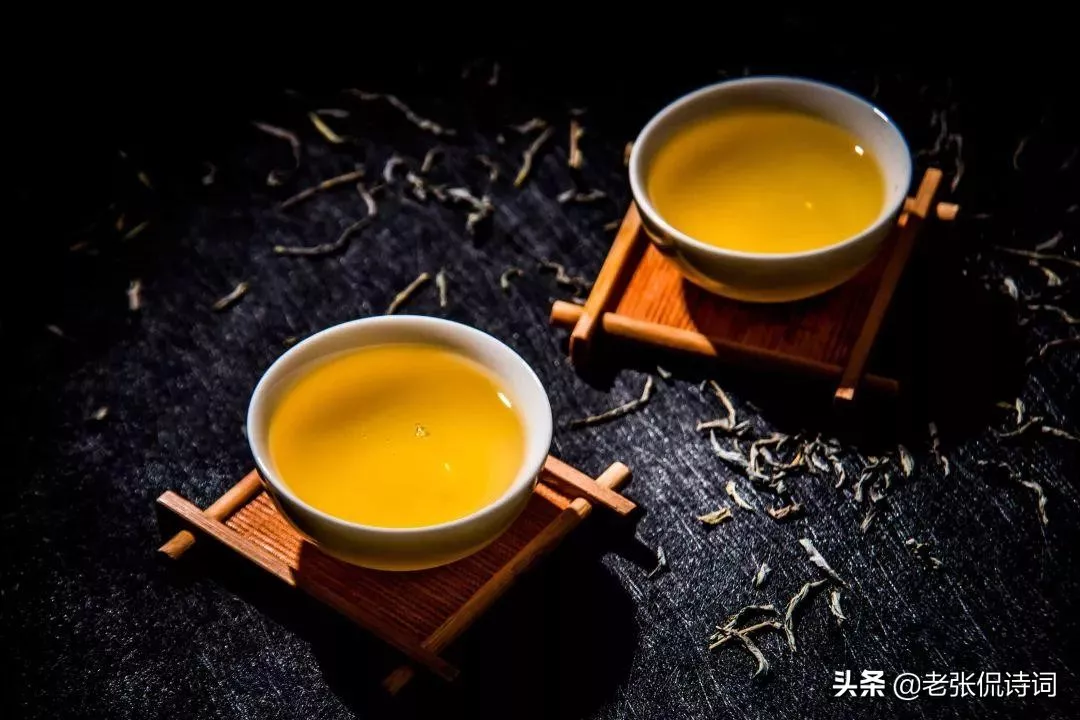 师说第一段主要写什么内容（韩愈师说原文及翻译）-流云流梦